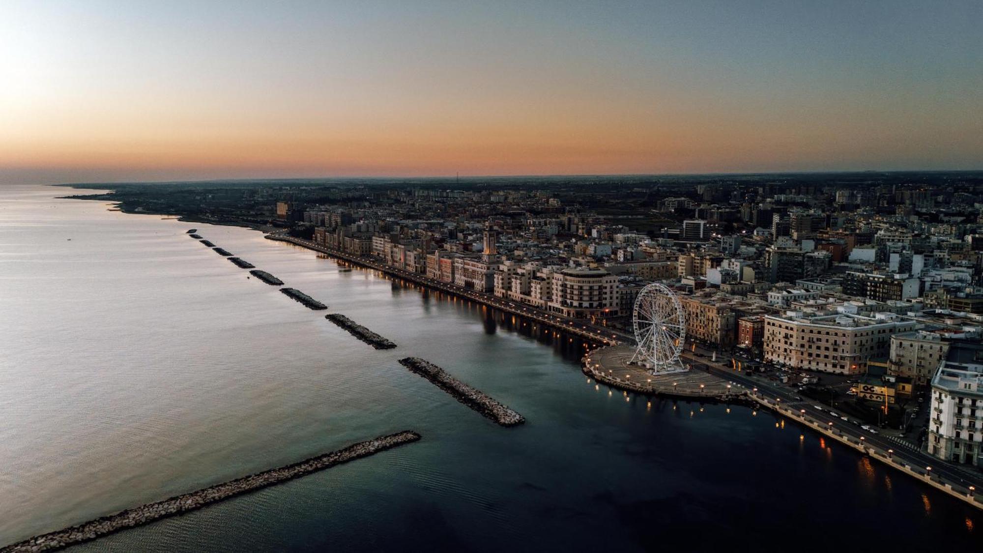 Una Finestra Sul Mare Bari Esterno foto